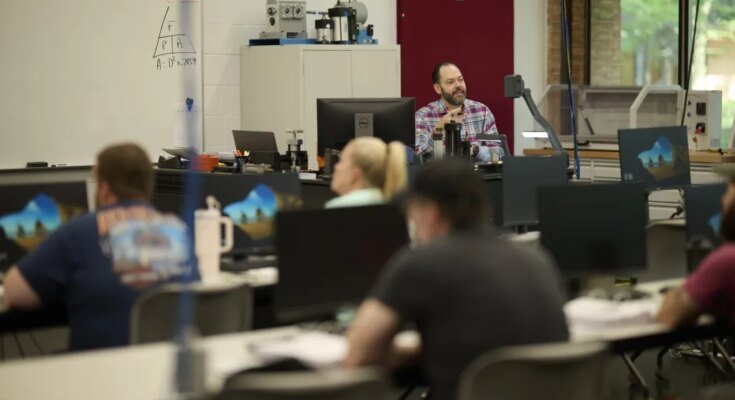 Help us understand how AI has changed the way you teach

 Clio
