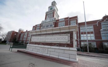 Private schools benefited from vouchers. Now, public schools aim to cash in

 Clio