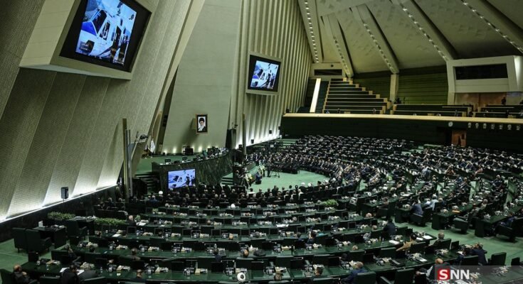 According to UN fact-finding mission, Iranians face arrest for foreign contacts – JURIST

 Clio