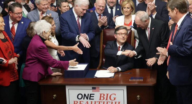 Colleges are scrambling to figure out new student loan rules. Students are paying the price Clio Colleges are scrambling to figure out new student loan rules. Students are paying the price Clio