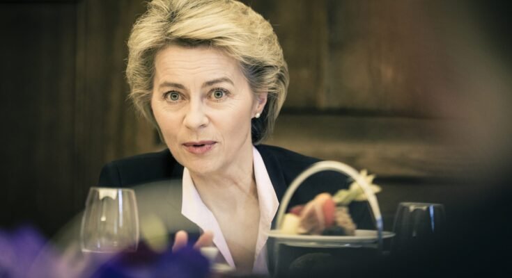 The President of the European Commission invites Canada to become the first associated member of the EU – JURIST
Clio The President of the European Commission invites Canada to become the first associated member of the EU – JURIST
Clio