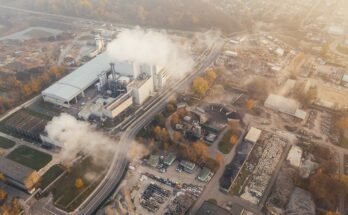 UN warns that political division in tackling climate change threatens economic stability – JURIST

 Clio